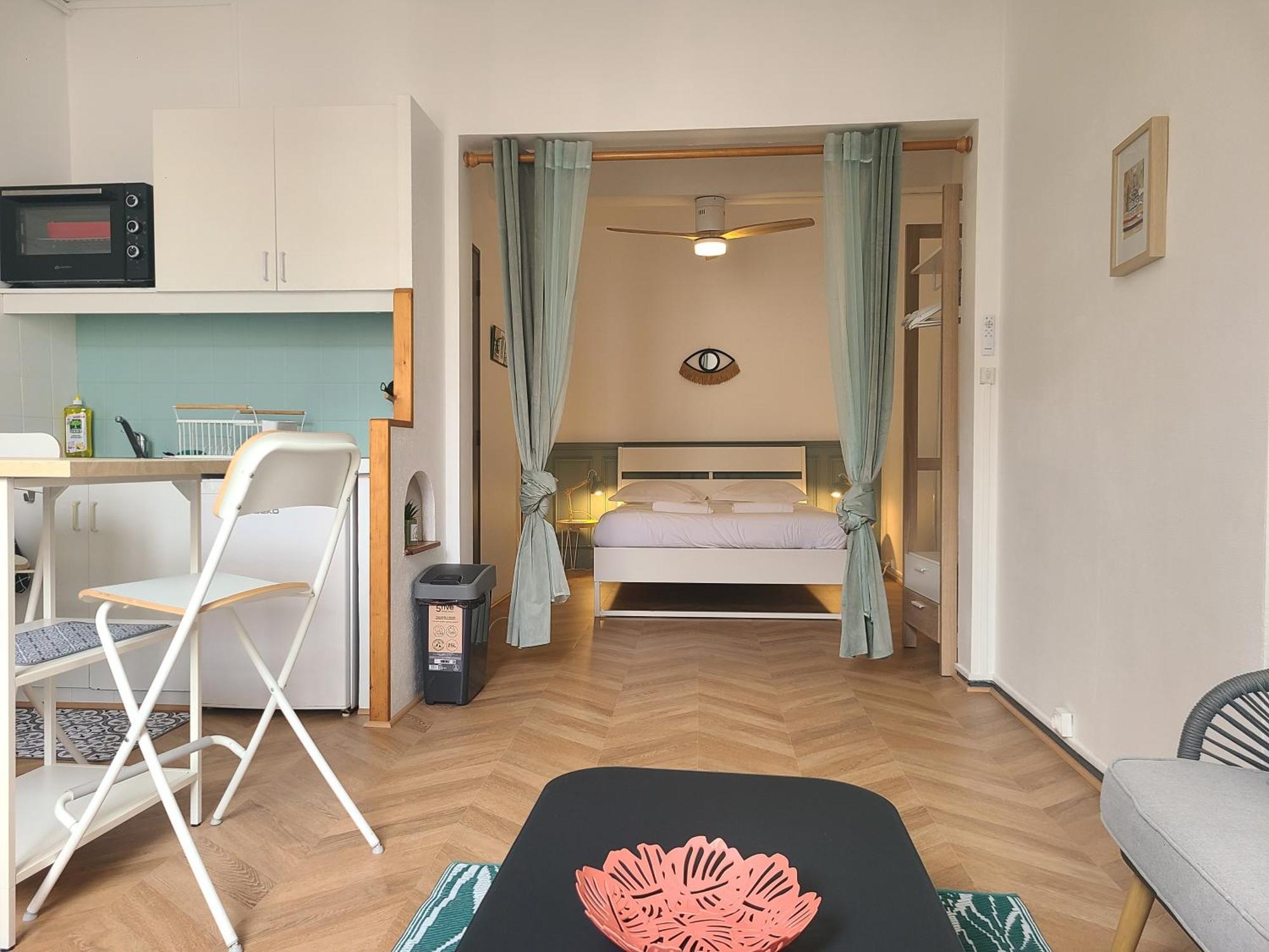 Appartement Cosy Et Calme - Centre Historique Montpellier Eksteriør bilde